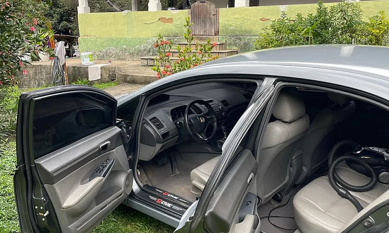 Honda Civic Sedan Lx...