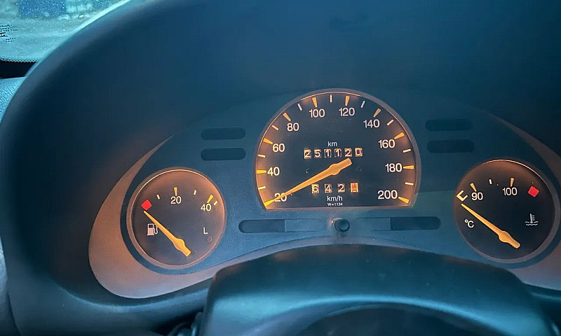 Chevrolet Corsa Supe...