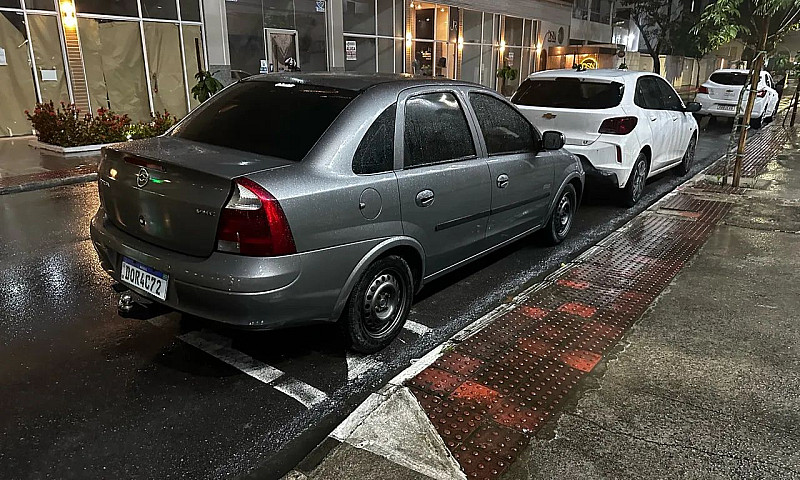 Chevrolet Corsa Sed....