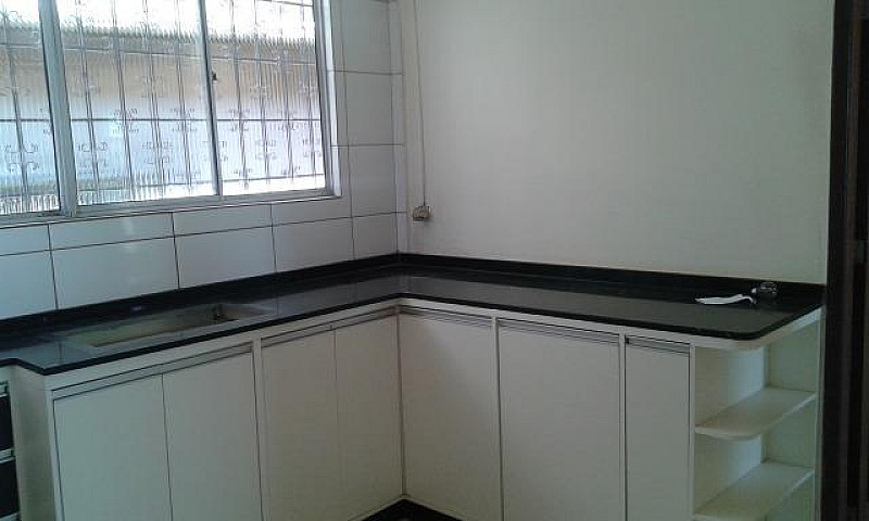 Casa No Bairro Taqua...