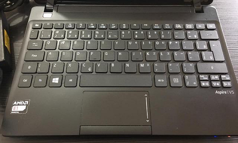 Vendo Netbook Acer B...
