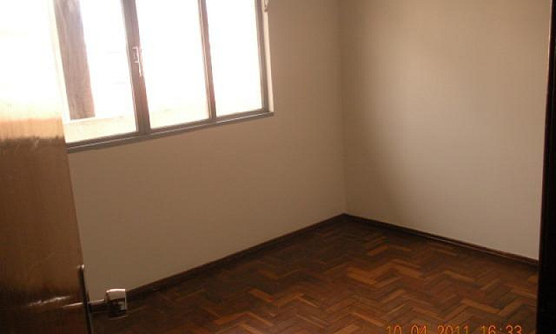 Apto De 02 Qtos Na Q...