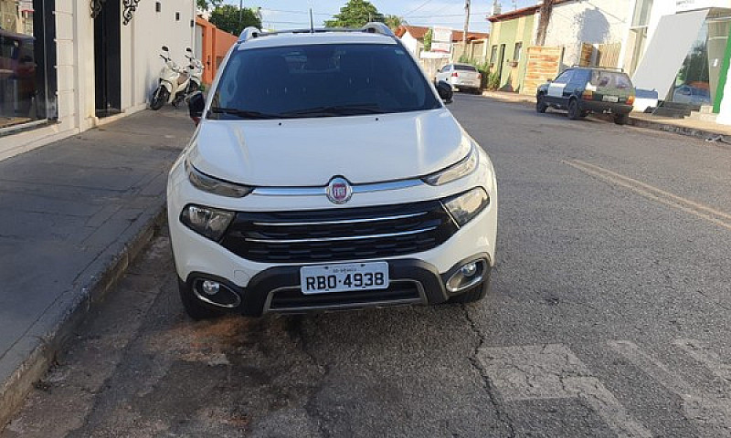 Fiat Toro Volcano Di...