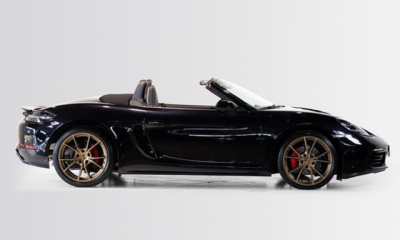 Porsche Boxster 718 ...