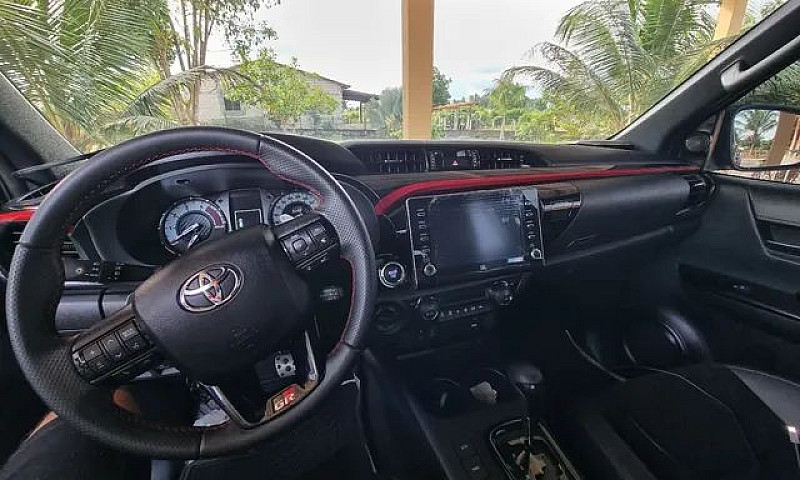 Hilux Gr Toyota 2022...