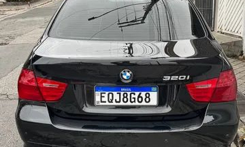 Bmw 320I 2011 - Impe...