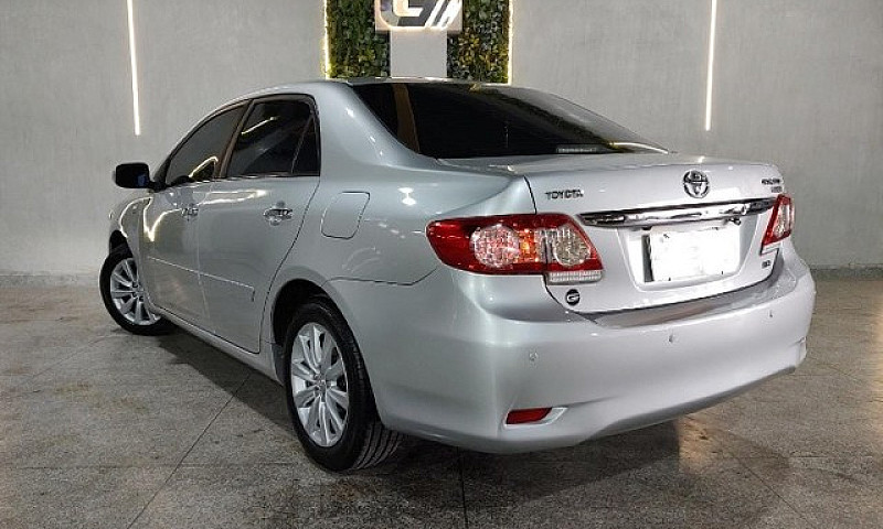 Toyota Corolla Altis...