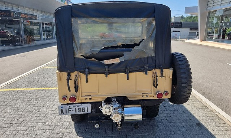 Vendo Ou Troco  Jeep...