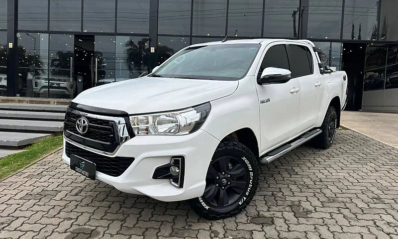 Toyota Hilux Cd Sr 4...
