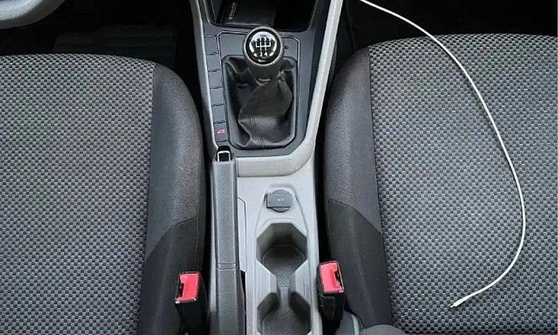 Volkswagen Polo 1.6 ...