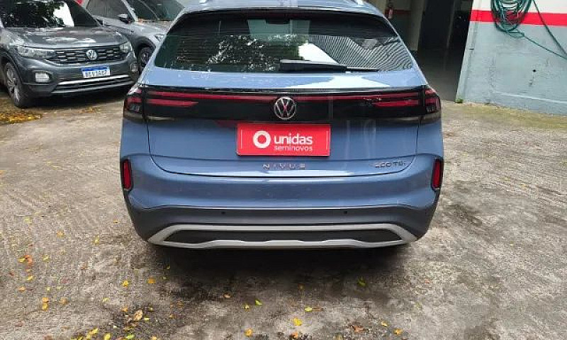 Volkswagen Nivus Hig...