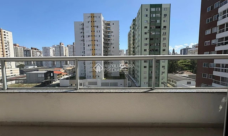 Apartamento À Venda ...