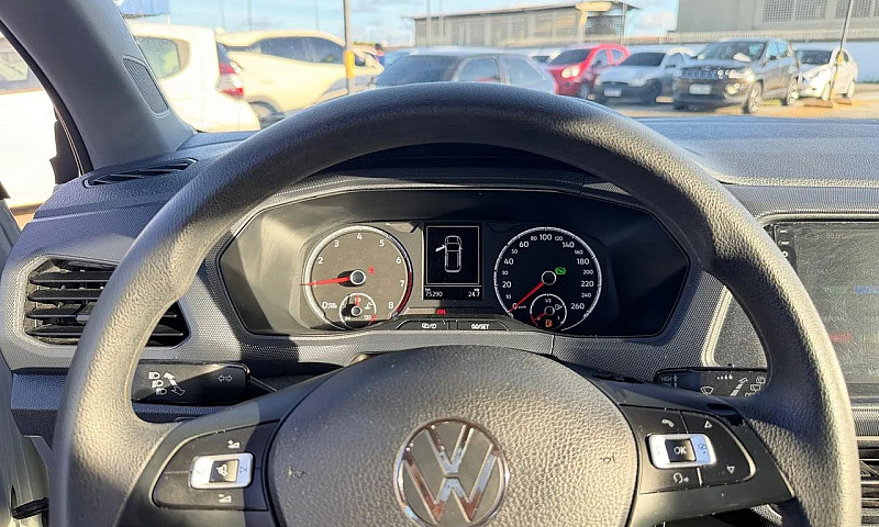 Volkswagen T-Cross S...
