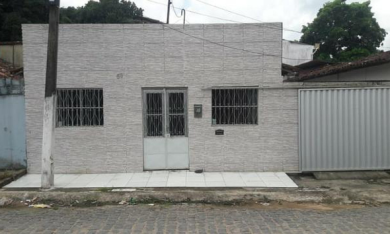 Vende-Se Casa Em Mor...