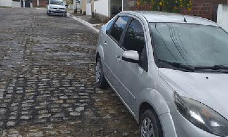 Fiesta Sedan 1.6 201...