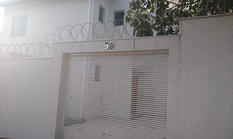 Casa 03 Quartos , 03...