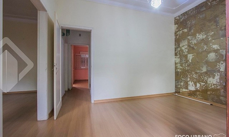 Casa À Venda Com 3 D...