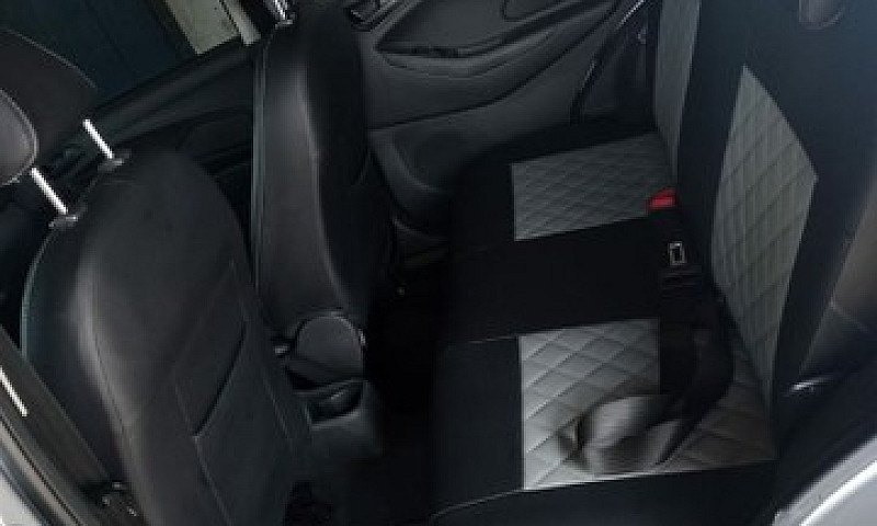 Ford Ka ...