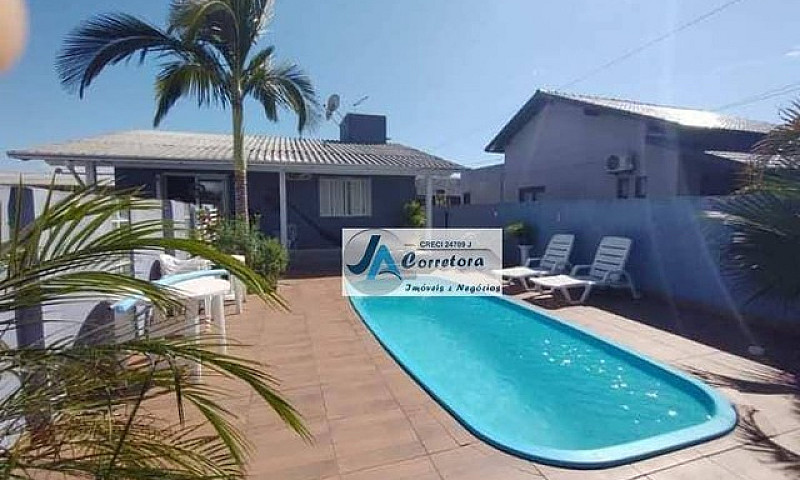 Casa Com 3 Dormitóri...