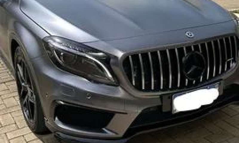 Mercedes Benz Gla 45...