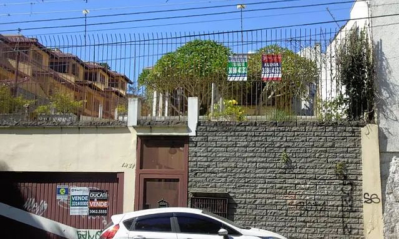 Casa Com 7 Dormitóri...