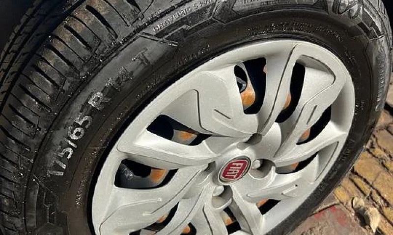 Fiat Argo Drive 1.0 ...