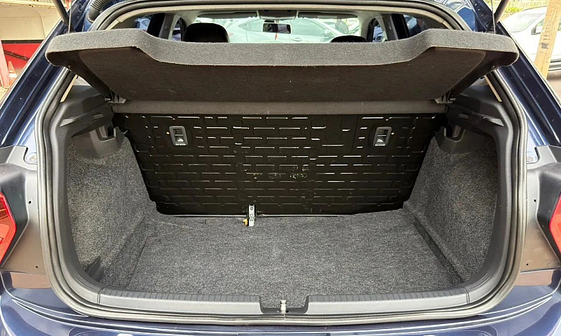 Volkswagen Polo 1.6 ...