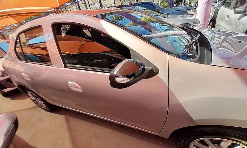 Renault Logan Zen Fl...