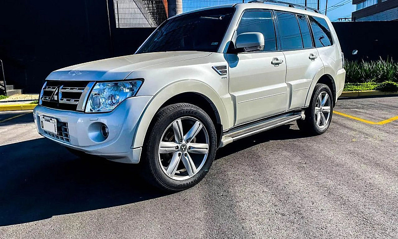 Mitsubishi Pajero Hp...