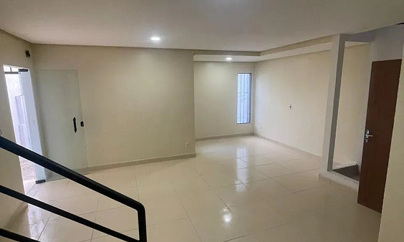 Alugo Casa Com 3 Qua...