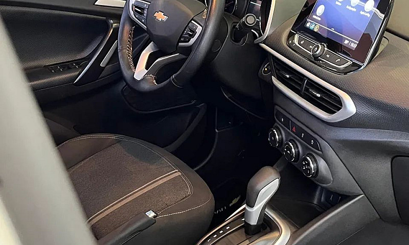 Tracker Lt 2022 Auto...