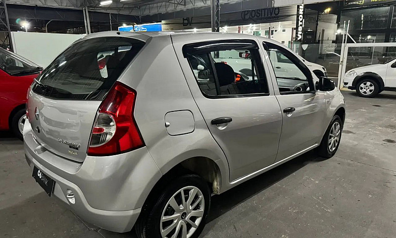 Sandero 1.0 Ano 2011...