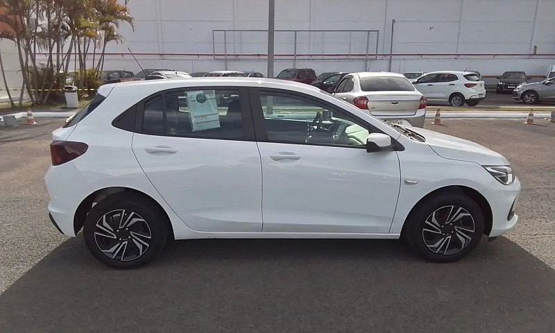 Chevrolet Onix Hatch...