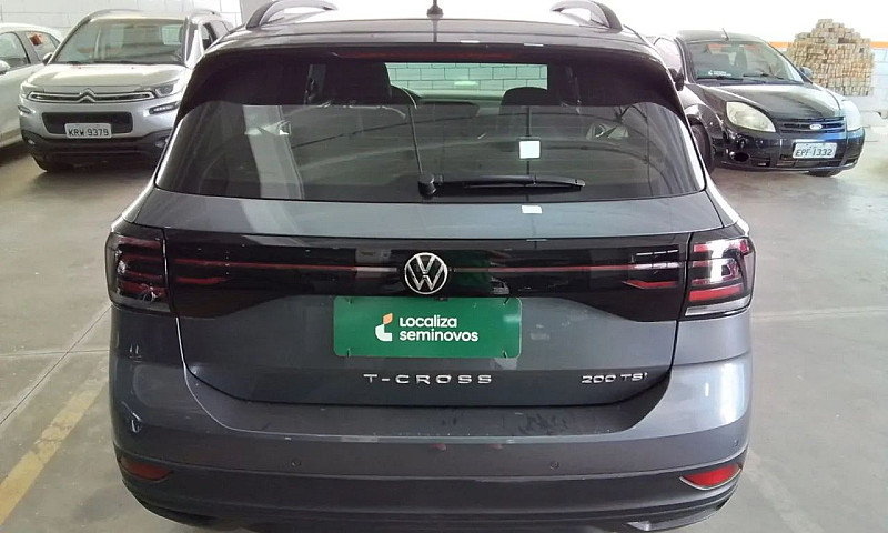 Volkswagen T-Cross 1...