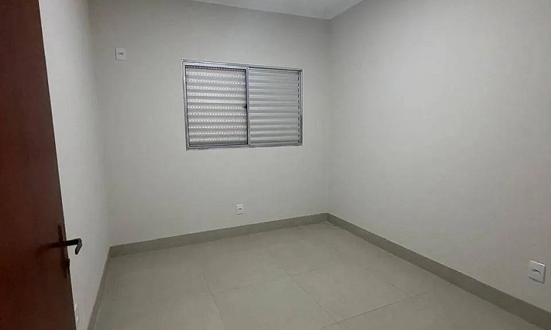 Casa Com 3 Quartos N...