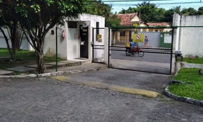 Vende-Se Ap No Condo...