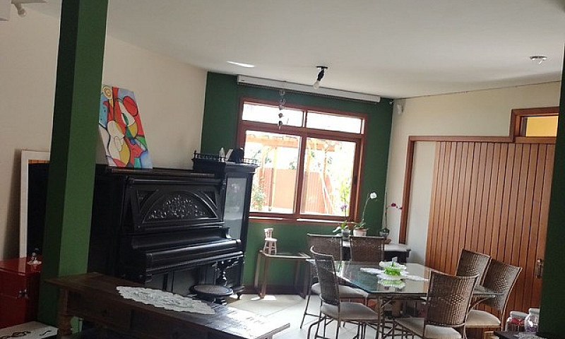 Casa Itacorubi...
