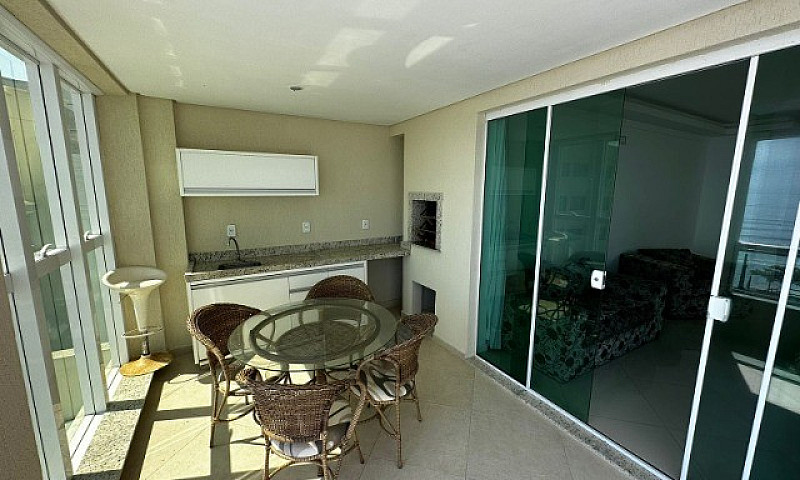 Apartamento Com Vist...