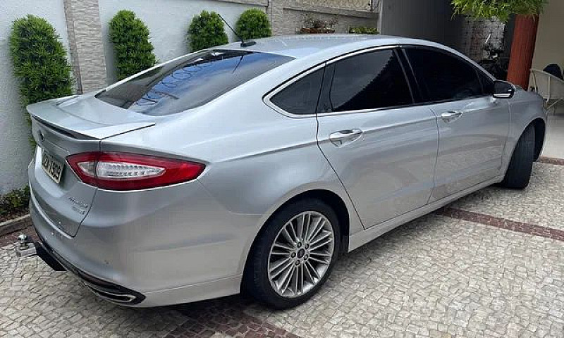 Ford Fusion 2014...