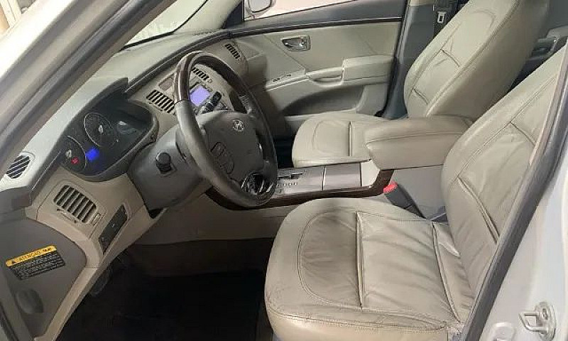 Hyundai Azera 3.3 V6...