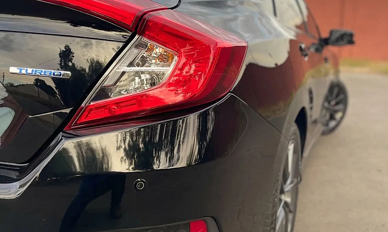 Honda Civic Sedan To...