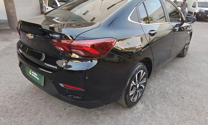 Chevrolet Onix Plus ...