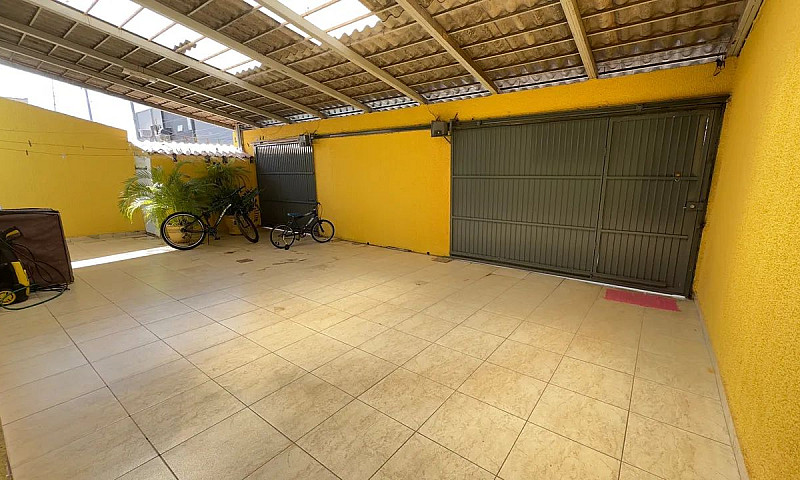 Casa Com 3 Quartos C...