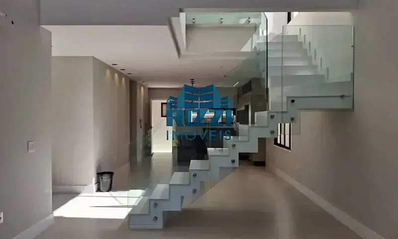 Casa Em Condomínio C...
