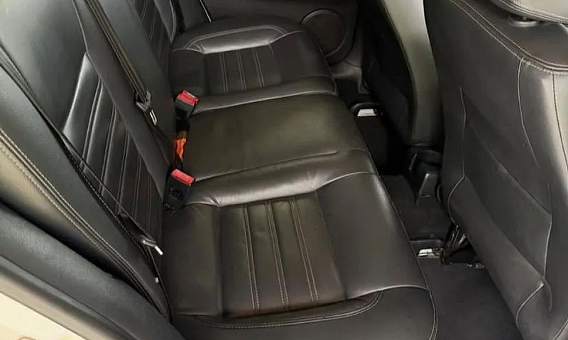 Volkswagen Golf Spor...
