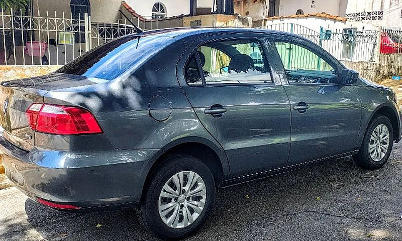 Volkswagen Voyage Tr...