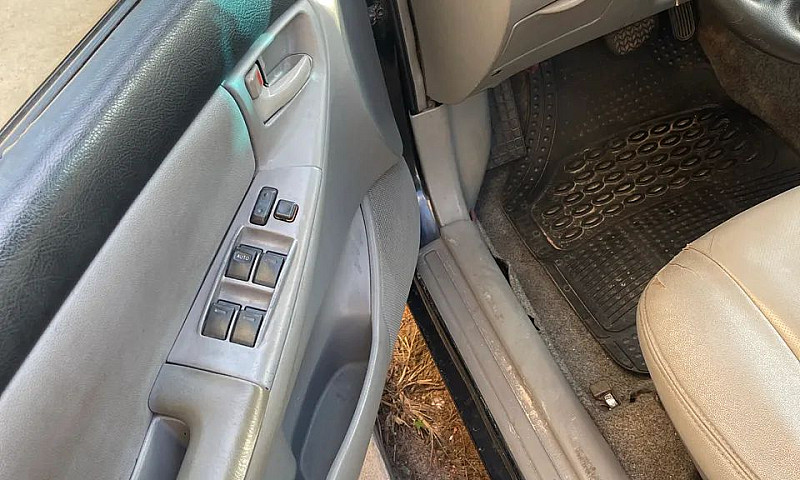 Toyota Corolla Xei 1...