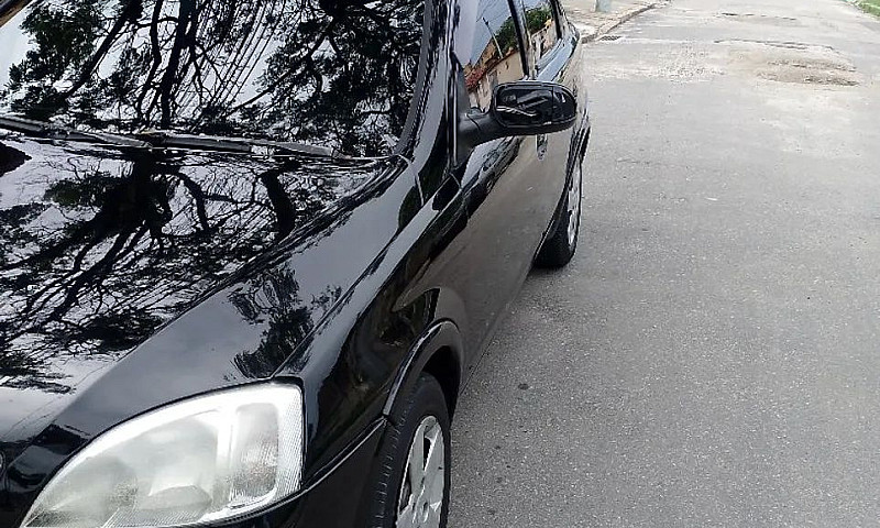 Chevrolet Corsa Sed....