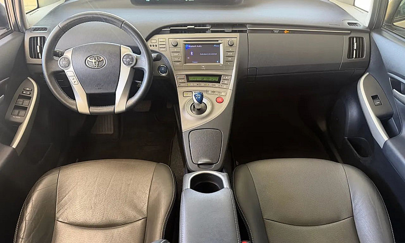 Toyota Prius Hybrid ...