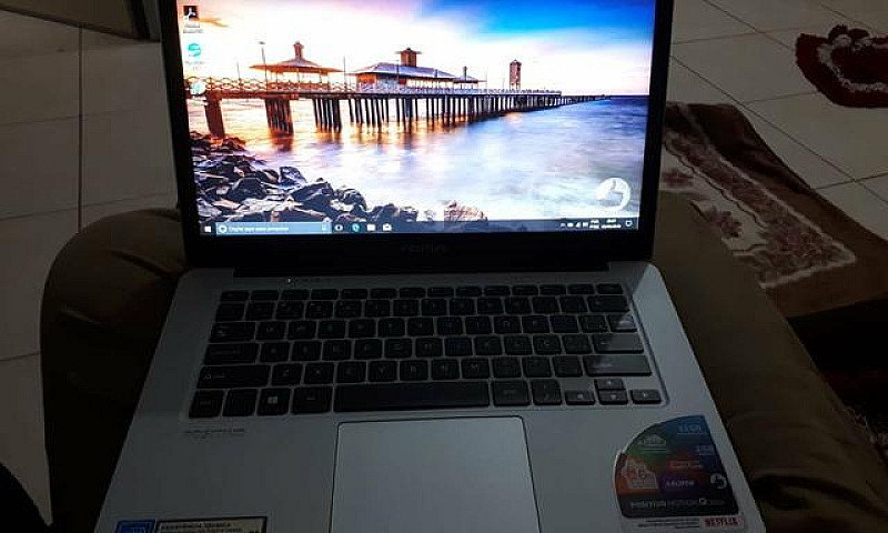 Notebook Positivo Mo...